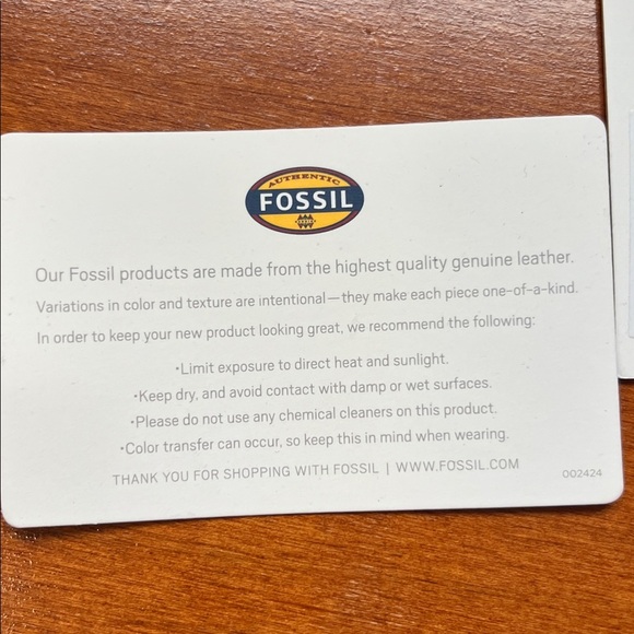 NWOT Fossil Sydney Fringe Leather Crossbody Pomegranate - Picture 10 of 10